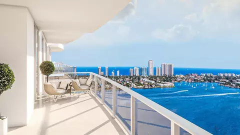 220 Lake Shr #711, Lake Park, FL 33403