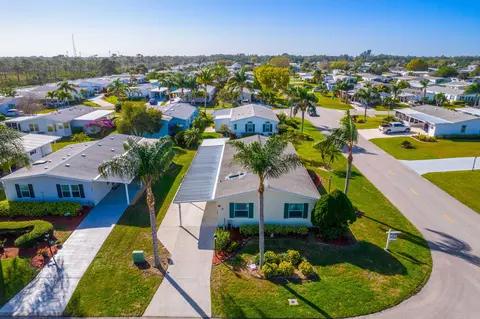 3801 Sleepy Hollow Ln, Port Saint Lucie, FL 34952
