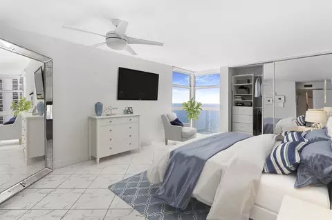1360 S Ocean Blvd #2402, Pompano Beach, FL 33062