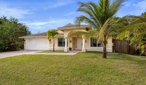 756 NE Jordan, Port Saint Lucie, FL 34983
