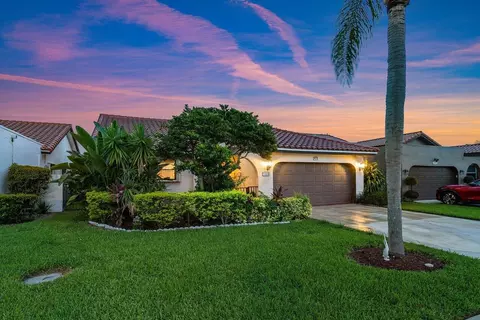 7586 Solimar, Boca Raton, FL 33433