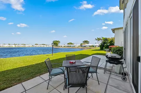 1801 Ocean Dr #109, Boynton Beach, FL 33426