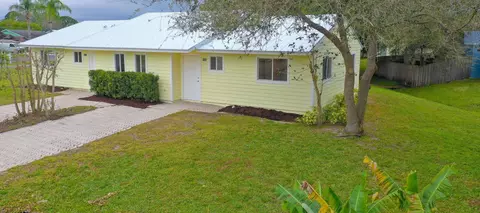 46694667 SE Salvatori, Stuart, FL 34997