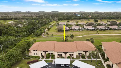 6533 SE Williamsburg Dr #204, Hobe Sound, FL 33455