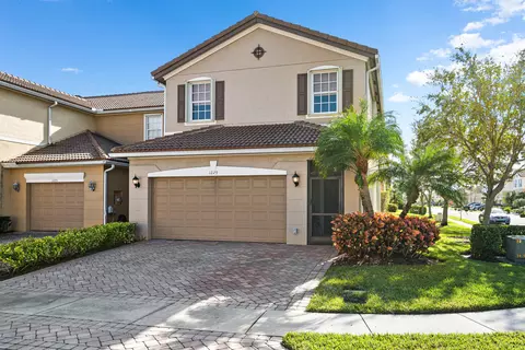 1229 Cheval Dr, Vero Beach, FL 32963