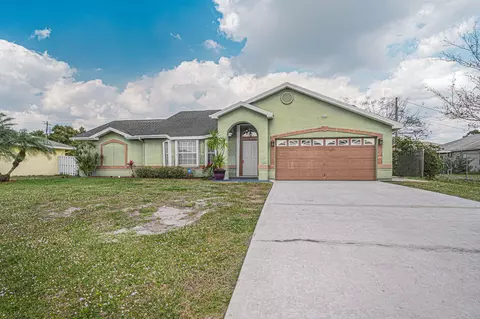 407 SW Laconic Ave, Port Saint Lucie, FL 34953