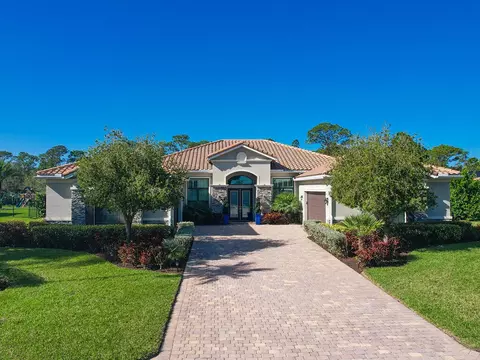5227 SW Longspur Ln, Palm City, FL 34990