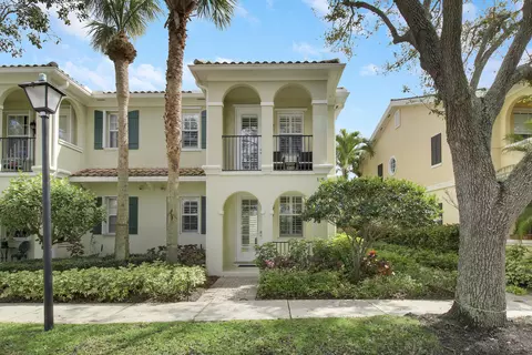 115 Rivinia Dr, Jupiter, FL 33458