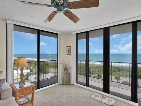 5061 N Highway A1a #701, Fort Pierce, FL 34949