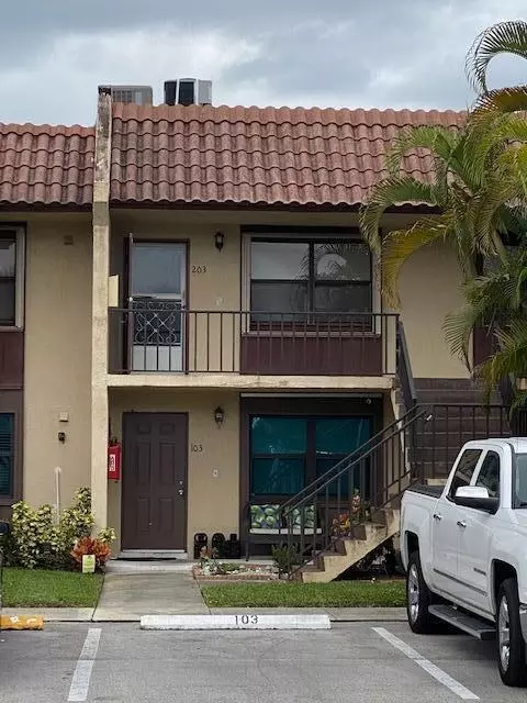 5985 Forest Hill Blvd #203, West Palm Beach, FL 33415