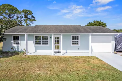 205 SW Pisces Ter, Port Saint Lucie, FL 34984