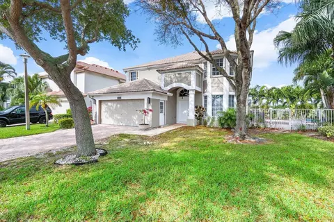 1231 Avondale Ln, West Palm Beach, FL 33409