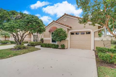 104 Sabal Palm Ln, Palm Beach Gardens, FL 33418
