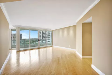 21055 Yacht Club Dr #1503, Aventura, FL 33180