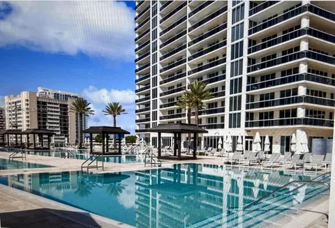 1800 S Ocean Dr #3009, Hallandale Beach, FL 33009