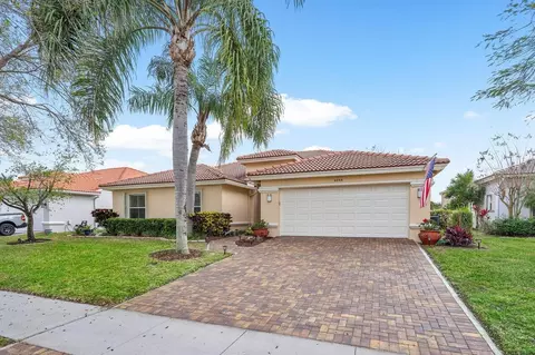 6088 Royal Birkdale Dr, Lake Worth, FL 33463