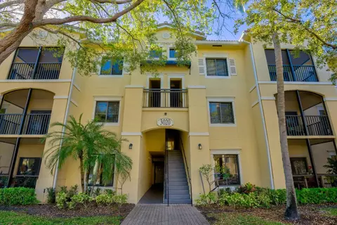 3020 Alcazar Pl #207, Palm Beach Gardens, FL 33410
