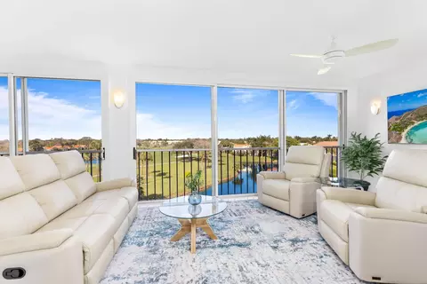 17047 Boca Clb #144B, Boca Raton, FL 33487