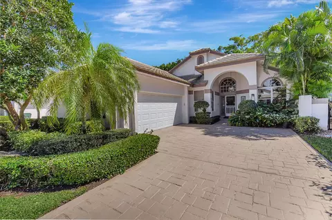 5372 NW 21st Ave, Boca Raton, FL 33496