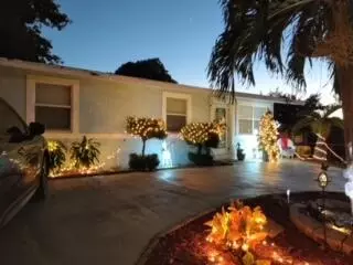 1149 W 36th St W, Riviera Beach, FL 33404