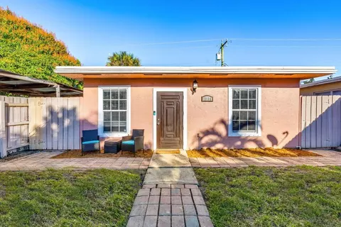 1514 S N St, Lake Worth Beach, FL 33460