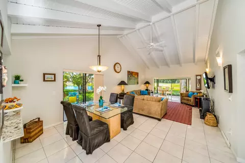 21974 Cypress Dr #42A, Boca Raton, FL 33433