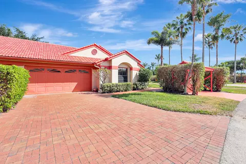7605 Lexington Club Blvd #A, Delray Beach, FL 33446