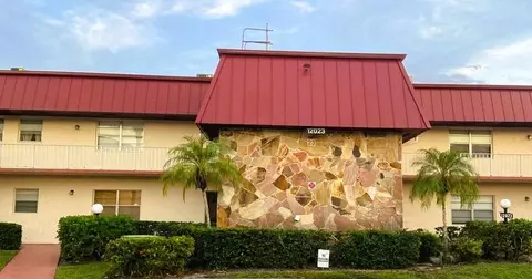 12023 W Greenway Dr #103, Royal Palm Beach, FL 33411
