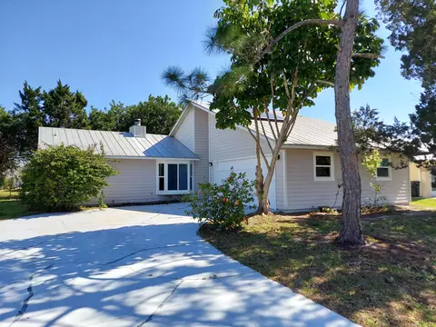 2555 SW Monterrey Ln, Port Saint Lucie, FL 34953