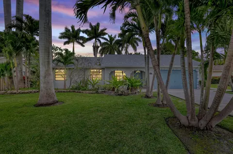 12091 Sugar Pine Trl, Wellington, FL 33414