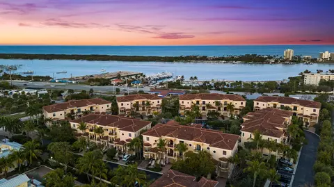 405 Del Sol Cir, Tequesta, FL 33469