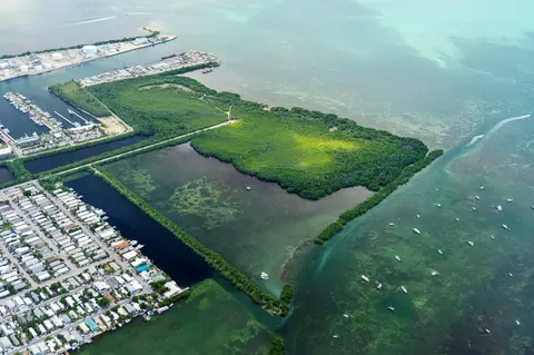 7000 5th St, Key West, FL 33040