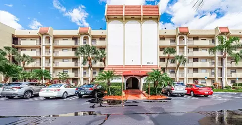 23370 Carolwood #401, Boca Raton, FL 33428