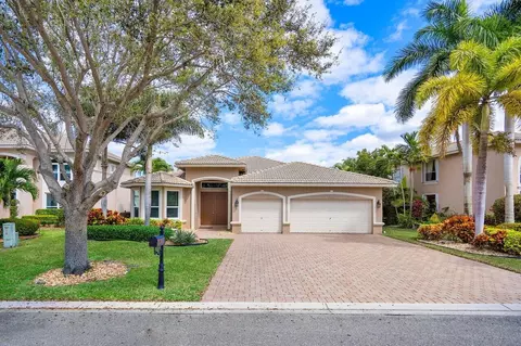 5805 NW 54th Cir, Coral Springs, FL 33067