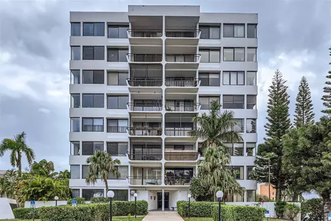1500 Presidential Way #101, West Palm Beach, FL 33401