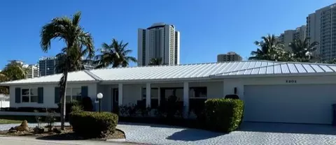 1201 S Harbor Dr, Singer Island, FL 33404