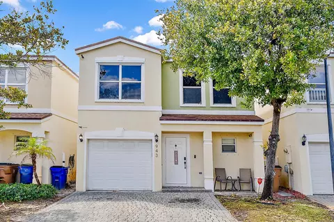943 SW 15th, Deerfield Beach, FL 33441