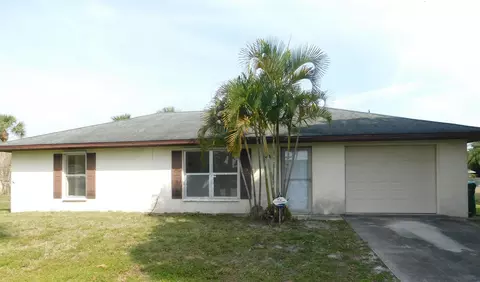 7810 Sebastian Rd, Fort Pierce, FL 34951