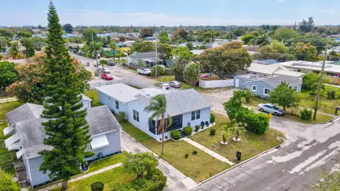 1202 N D St, Lake Worth Beach, FL 33460
