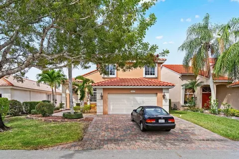 4601 NW 7th, Deerfield Beach, FL 33442