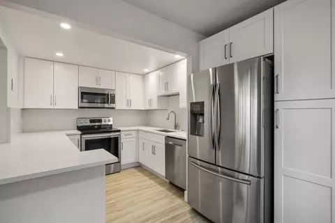 215 Saxony E, Delray Beach, FL 33446