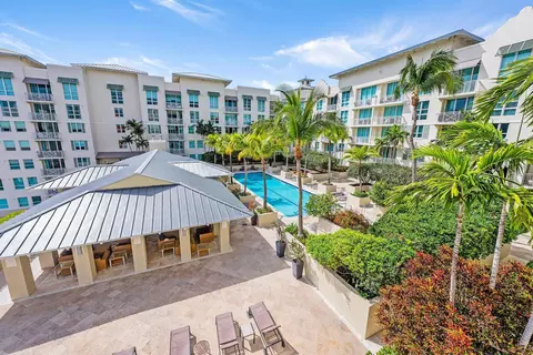 480 Hibiscus St #802, West Palm Beach, FL 33401