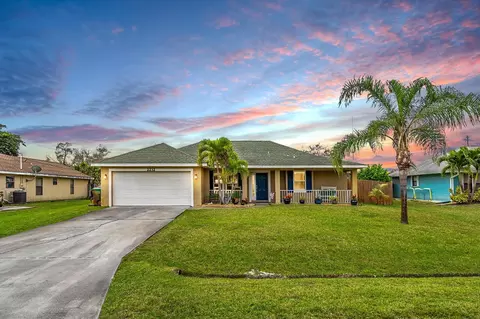 2232 SE Mcmaster St, Port Saint Lucie, FL 34952