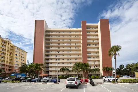 1391 S Ocean Blvd #308, Pompano Beach, FL 33062