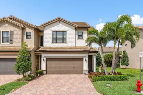 8291 Catria Ln, Lake Worth, FL 33467