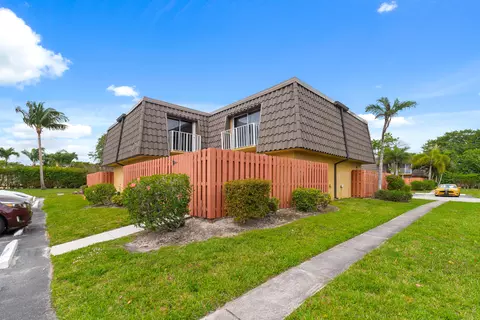 22205 Boca Rancho #D, Boca Raton, FL 33428