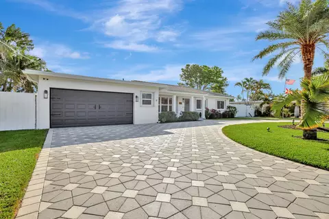 7130 Venetian Way, Lake Clarke Shores, FL 33406