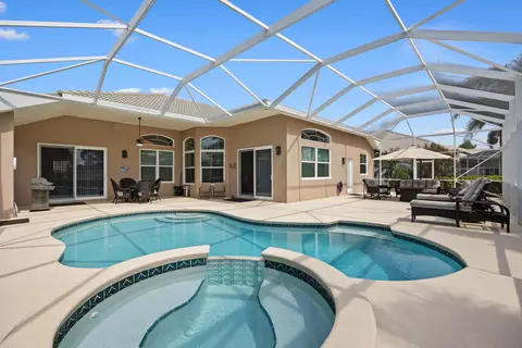 2012 SE Kilmallie Ct, Port Saint Lucie, FL 34952