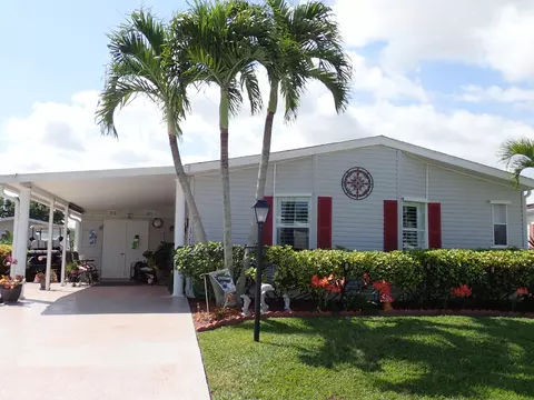 3721 Doral Ct, Port Saint Lucie, FL 34952