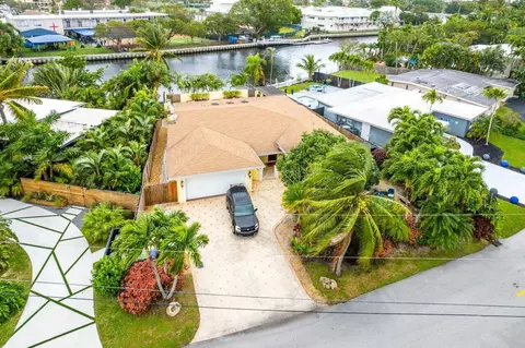 1709 Coral Gardens Dr, Wilton Manors, FL 33334